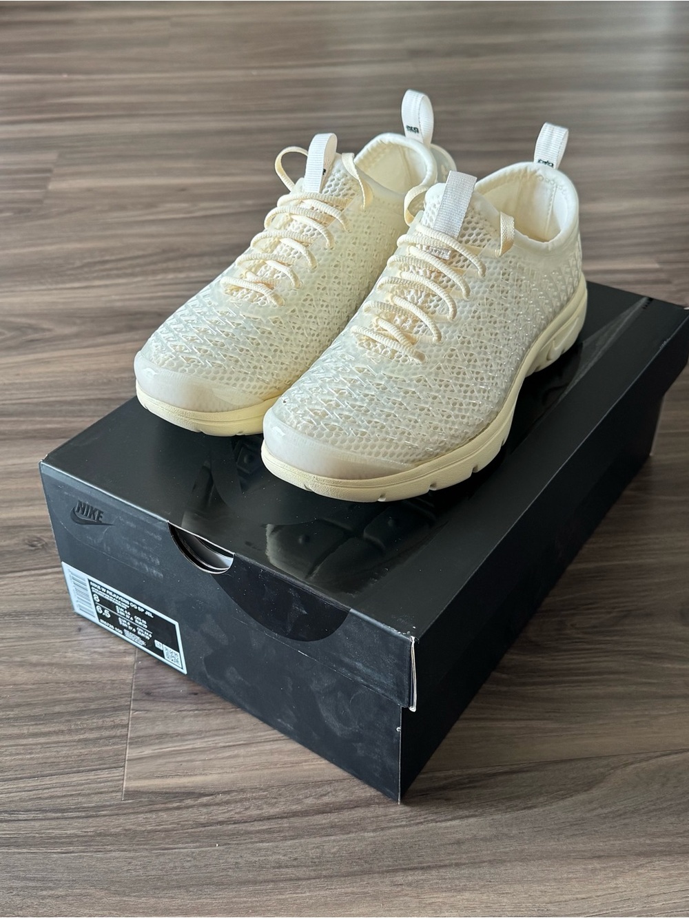 Nike Rejuven8 OG SP JEL Cream Sail Women’s 8